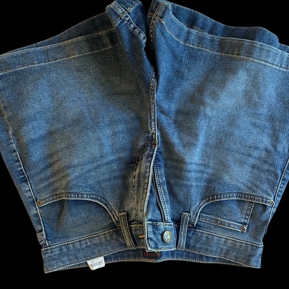 Lee jean. Shorts - Picture 1 of 2
